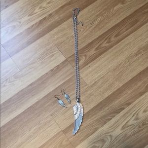 Necklace and earrings